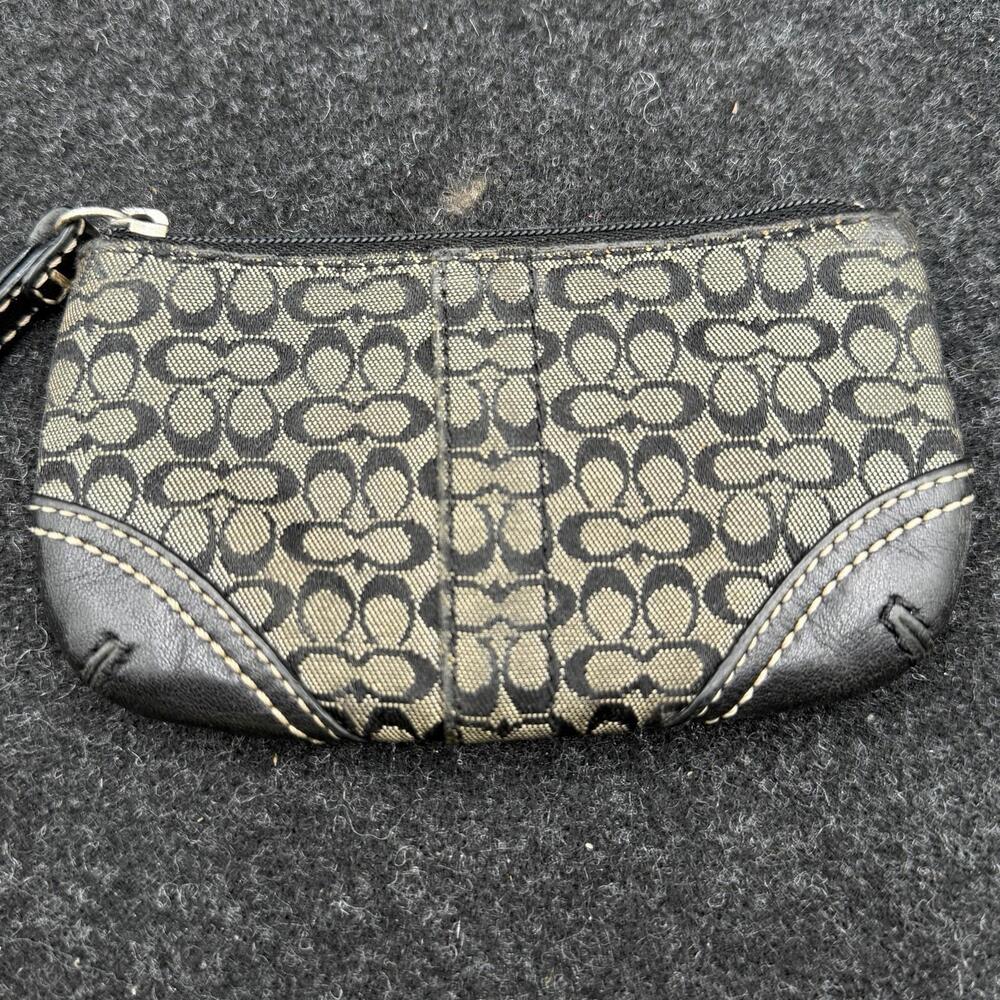 VTG Coach Y2K Mini Signature Skinny Wristlet Wallet Silver/Black Canvas Leather